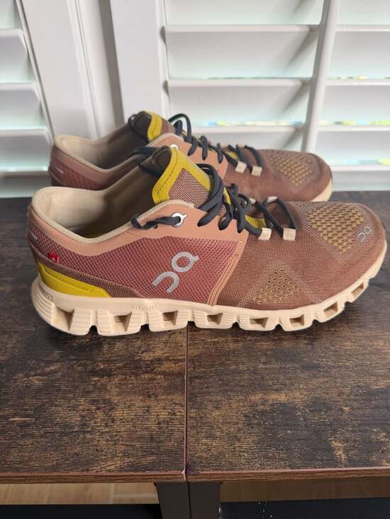 On Shoes - On Cloud X Mocha Sand Running Shoes